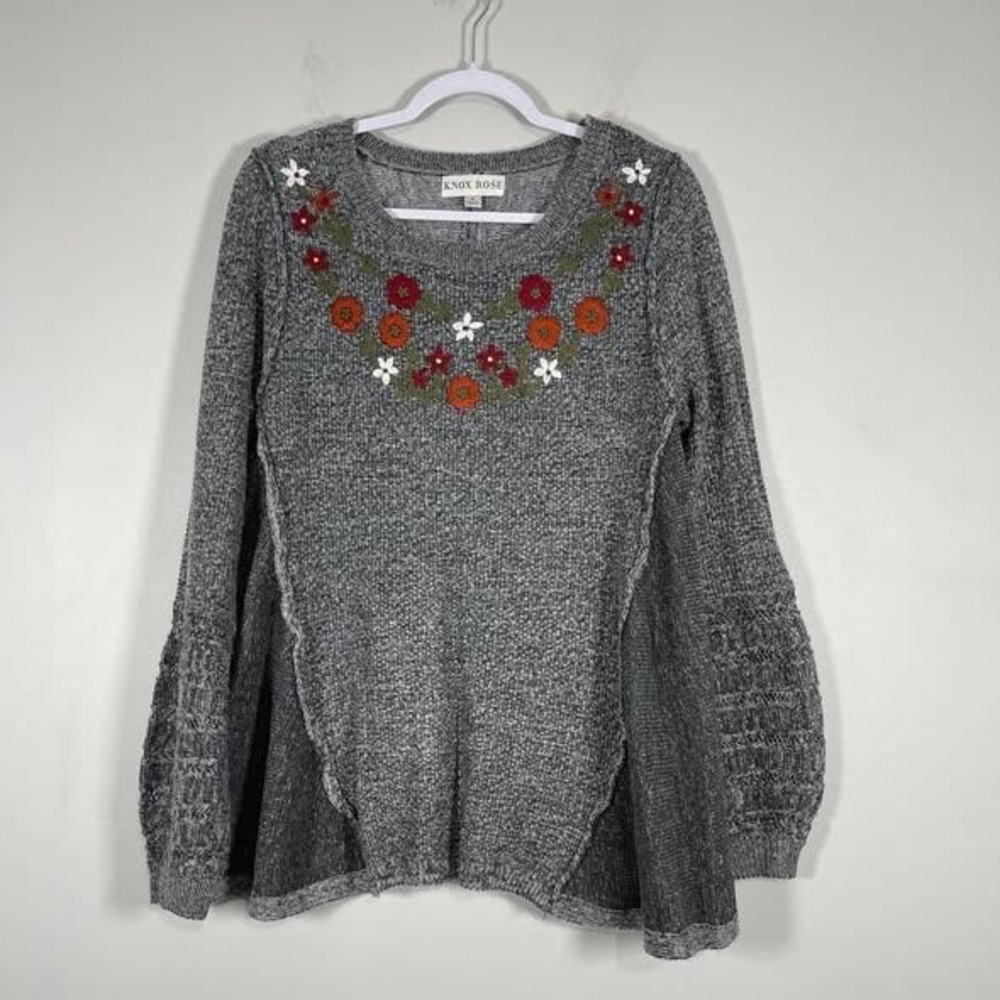 Knox Rose Pullover Sweater Gray Floral Embroidered Boho Bishop Sleeve‎